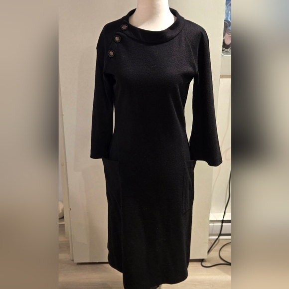 Light wool dress - Picture 2 of 3